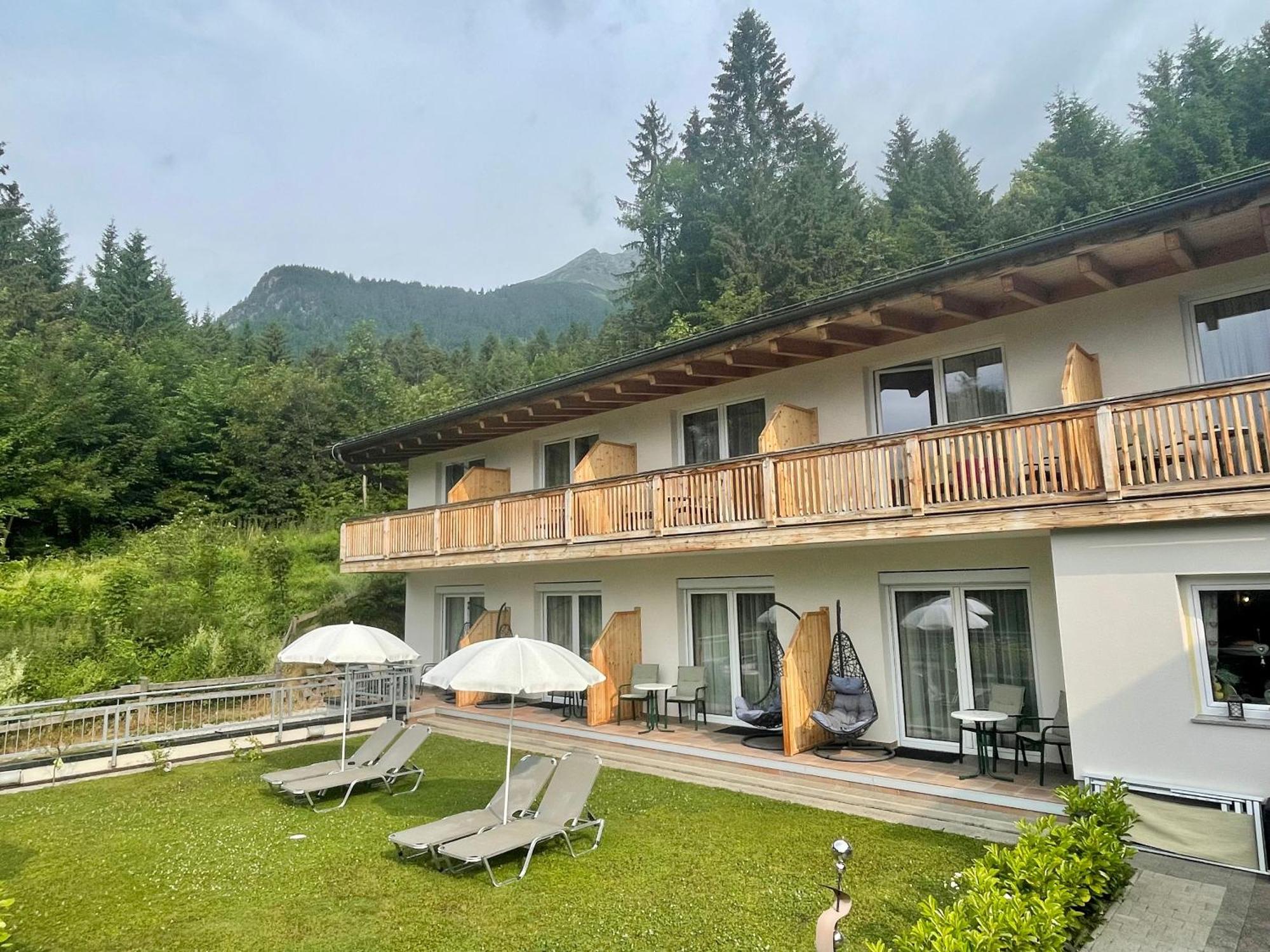 Sweet Cherry - Boutique & Guesthouse Tyrol Innsbruck Buitenkant foto